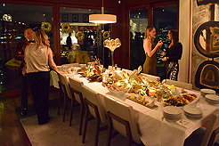 A SPARKLING NEW YEARS